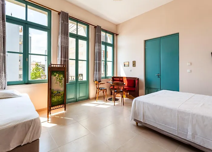 στούντιο στη στοά βαρβουτσή#10