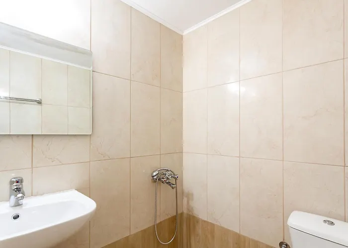 Appartement στούντιο στη στοά βαρβουτσή#10 *